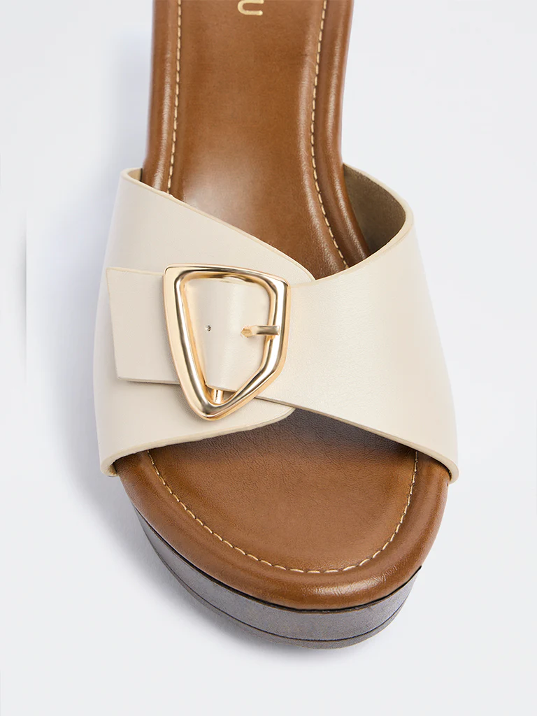 LUNA BLU Ivory Buckle-Detailed Heel Sandals - Image 4