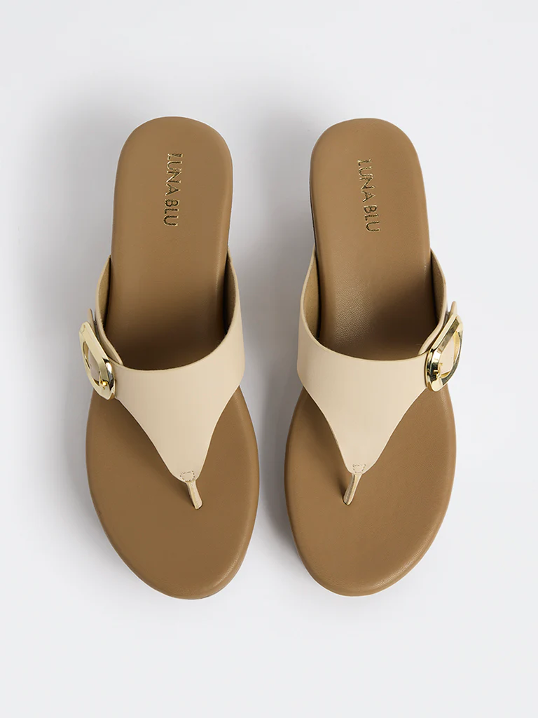 LUNA BLU Ivory Buckle-Detailed Thong Strap Sandals - Image 3