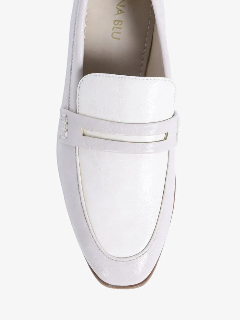 LUNA BLU Ivory Color-Blocked Saddle Loafers - Image 2