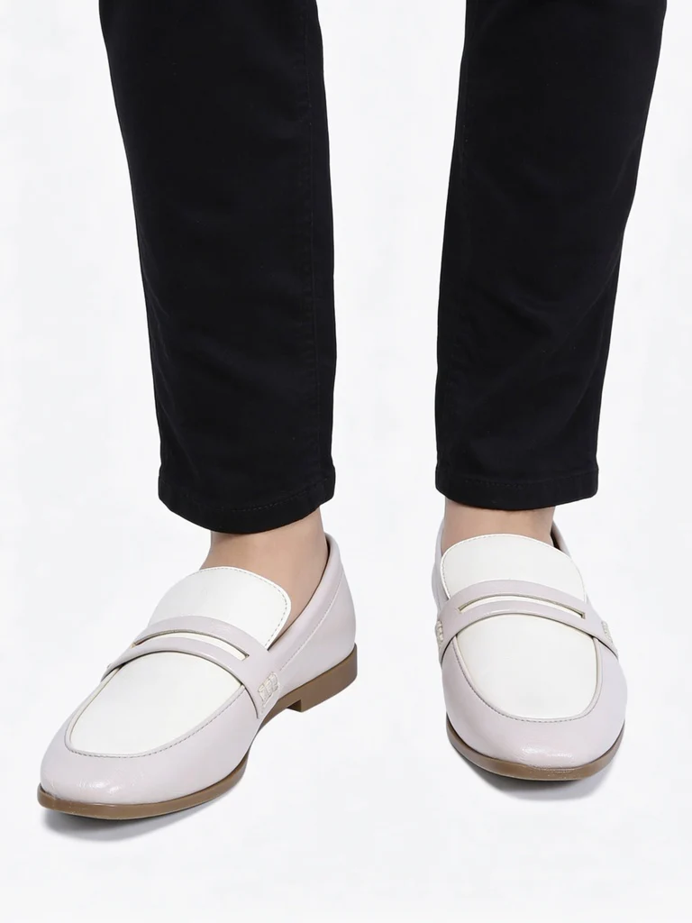 LUNA BLU Ivory Color-Blocked Saddle Loafers - Image 3
