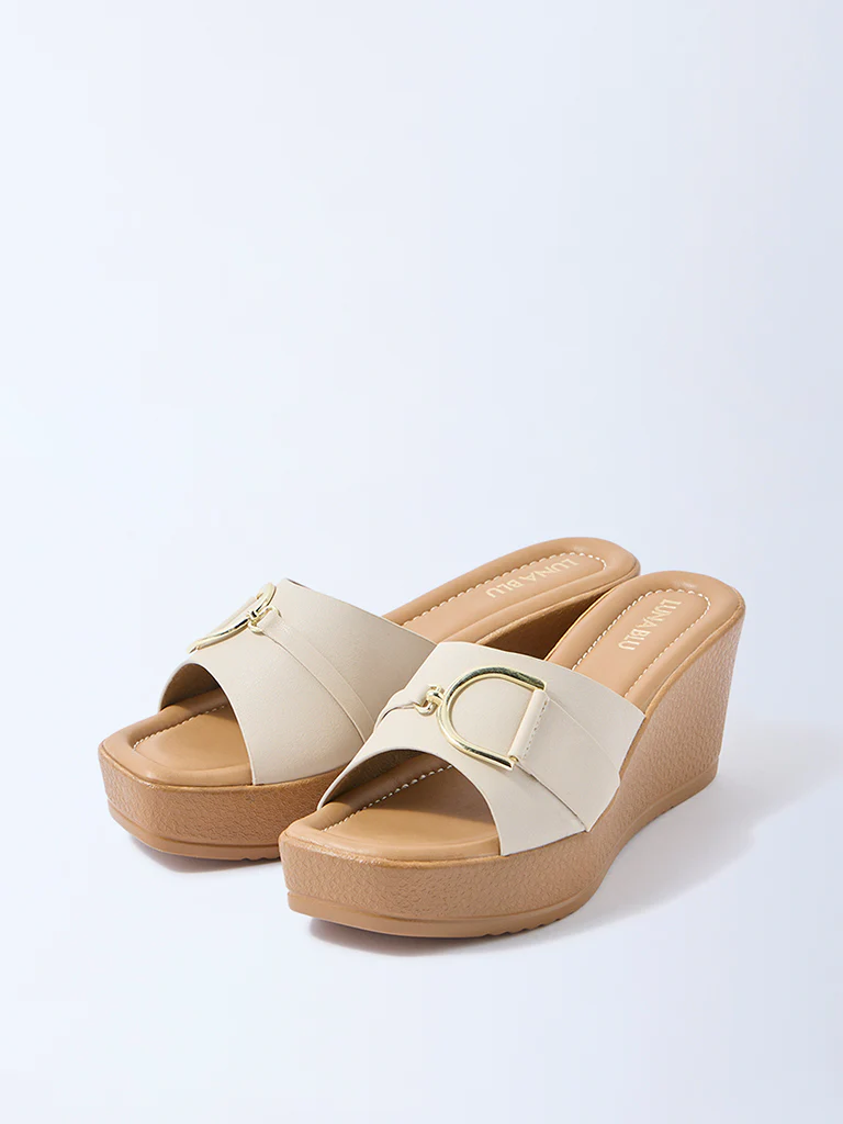 LUNA BLU Ivory Hardware-Detail Wedge-Heel Sandals - Image 2