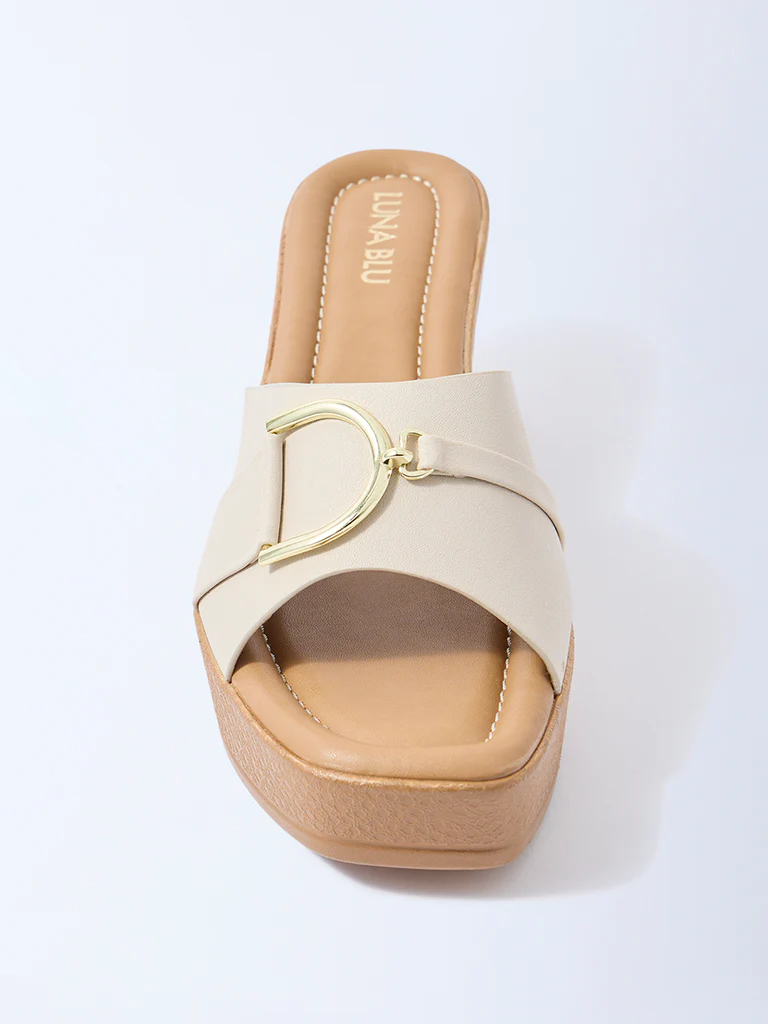 LUNA BLU Ivory Hardware-Detail Wedge-Heel Sandals - Image 3