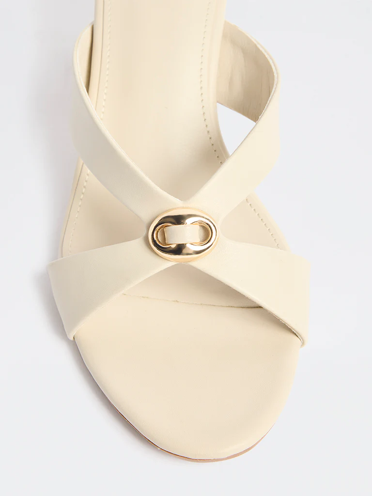 LUNA BLU Ivory Hardware Detailed Strap Sandals - Image 3
