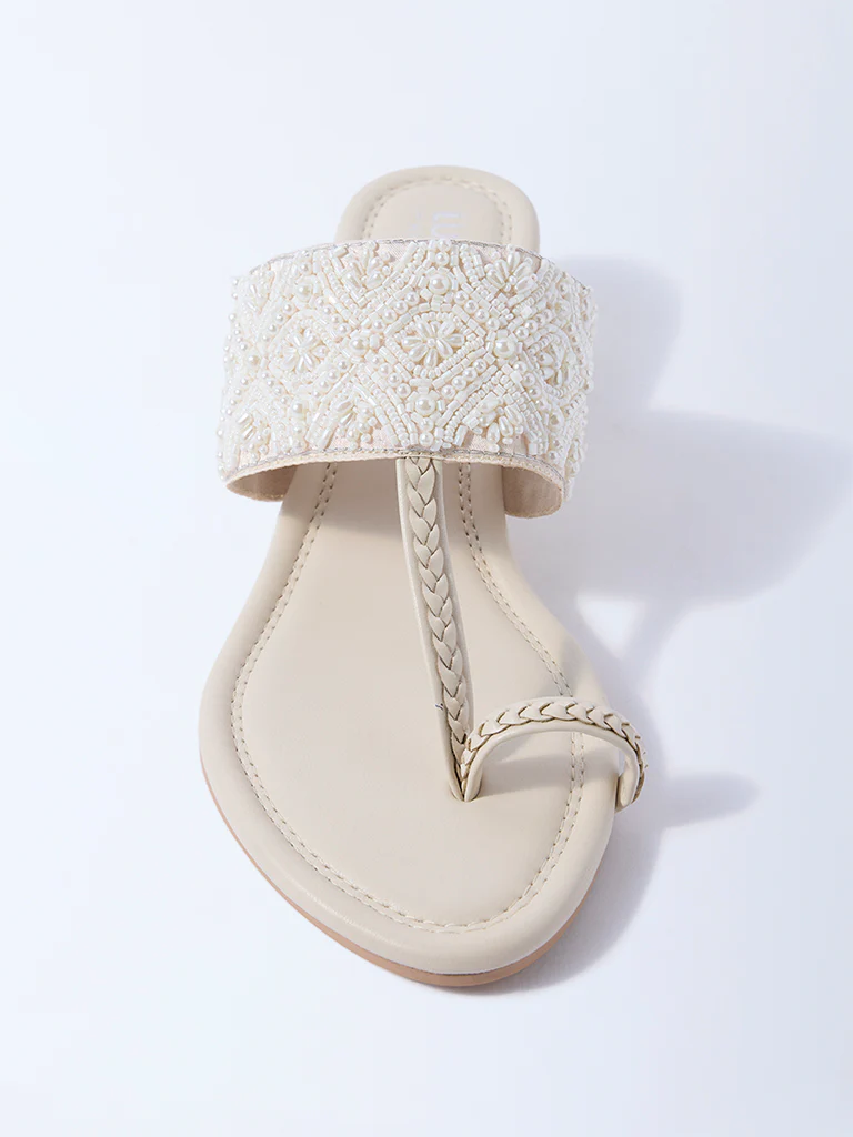 LUNA BLU Ivory Pearlescent Kolhapuri Wedge Sandals - Image 4