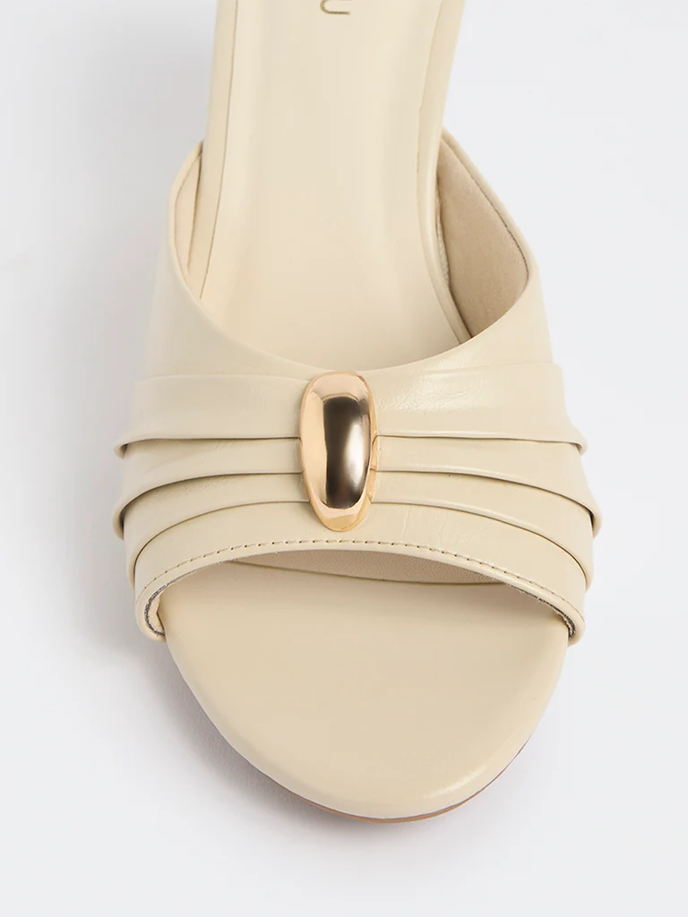 LUNA BLU Ivory Ruched Wedge-Heel Sandals - Image 3