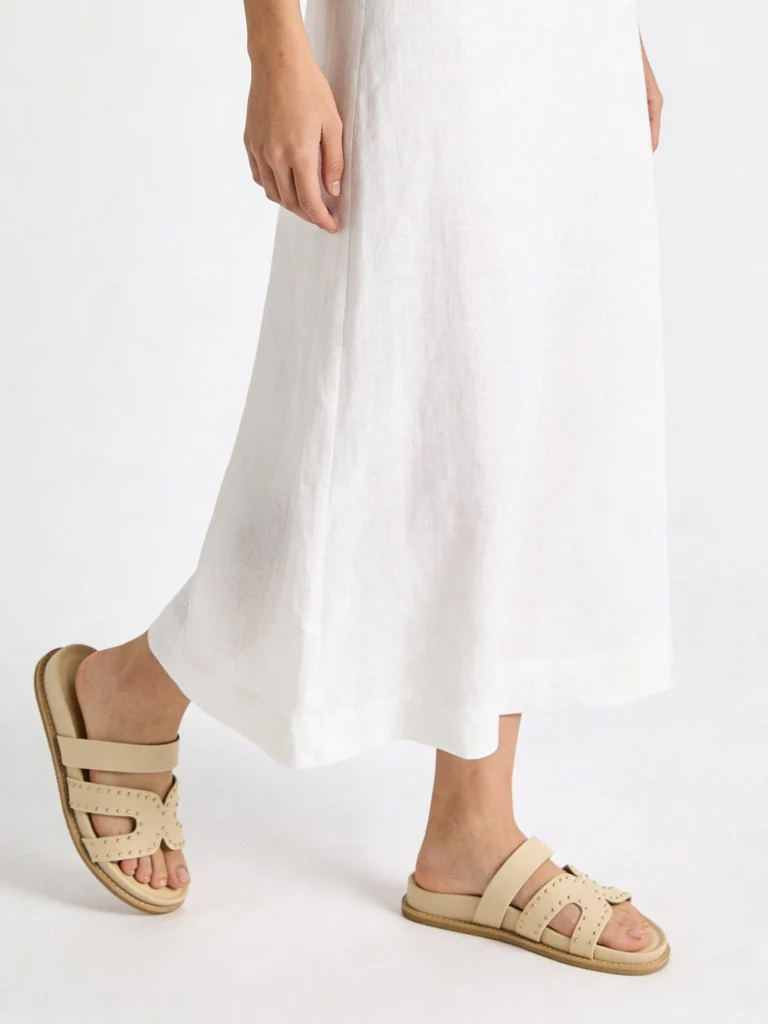 LUNA BLU Ivory Stud Detailed Comfort Sandals