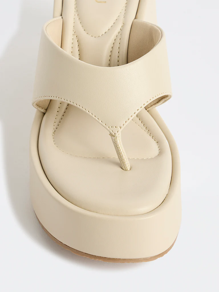 LUNA BLU Ivory Thong-Strap Platform Wedge Sandals - Image 4