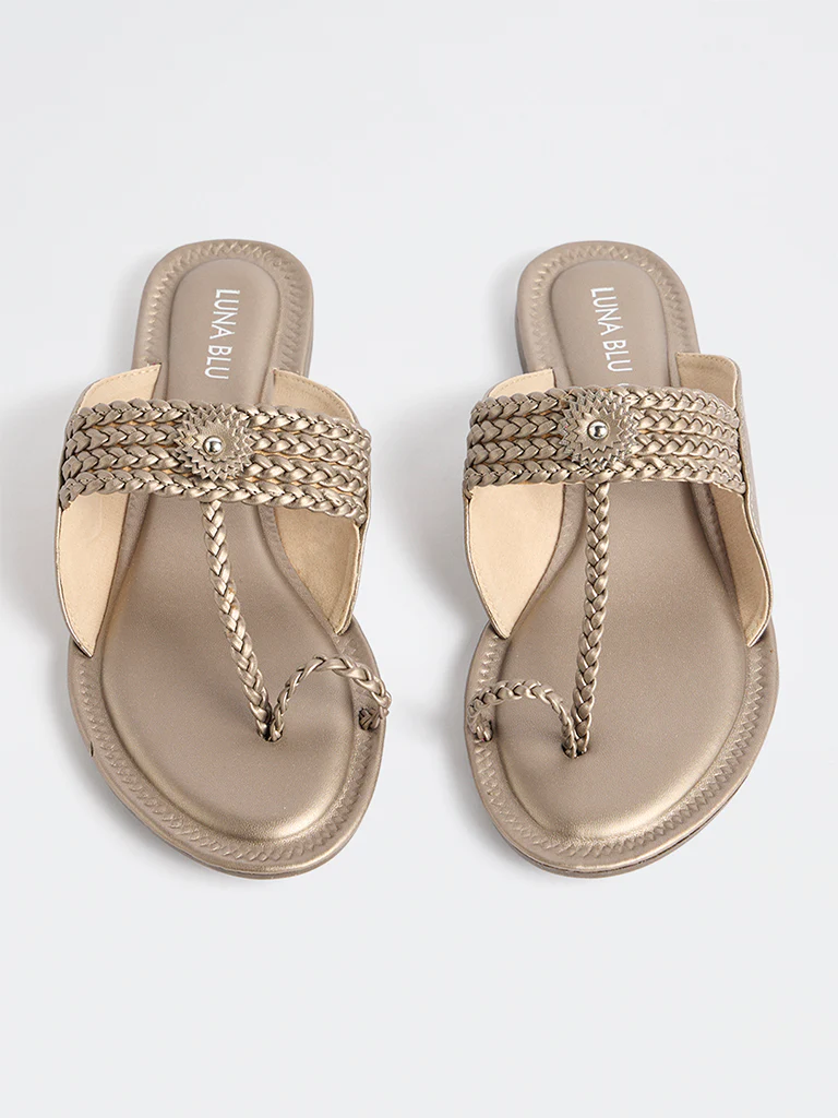 LUNA BLU Light Gold Braided Kolhapuri Sandals - Image 3