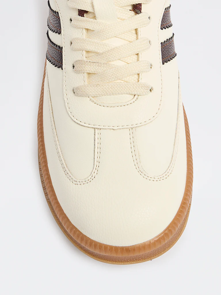 LUNA BLU Off-White Lace-Up Textured Sneakers - Image 4
