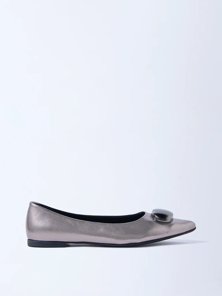 LUNA BLU Silver Hardware-Detailed Ballerinas
