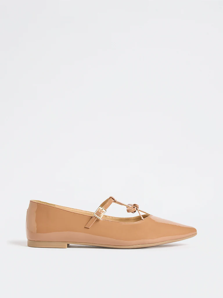 LUNA BLU Tan Bow-Detailed Mary Jane Shoes