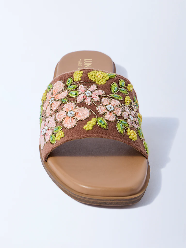 LUNA BLU Tan Floral Embroidered Slides - Image 3
