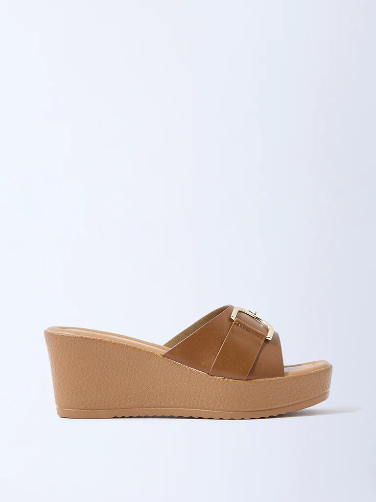 LUNA BLU Tan Hardware-Detail Wedge-Heel Sandals - Image 2