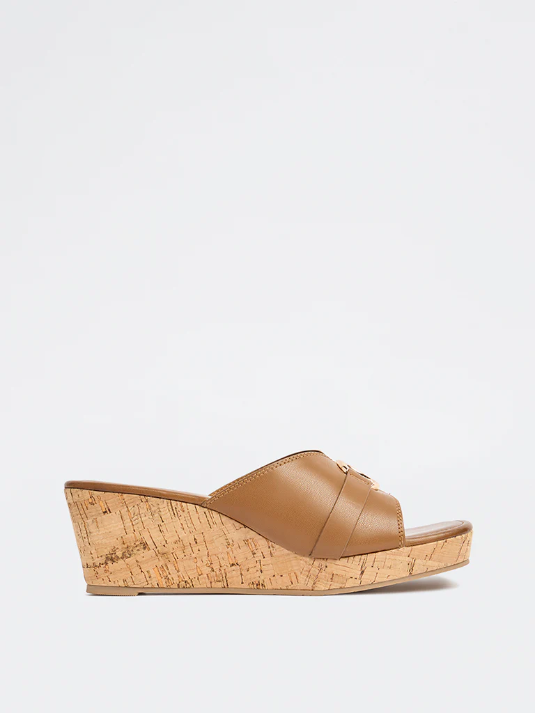 LUNA BLU Tan Hardware-Detailed Wedges Sandals