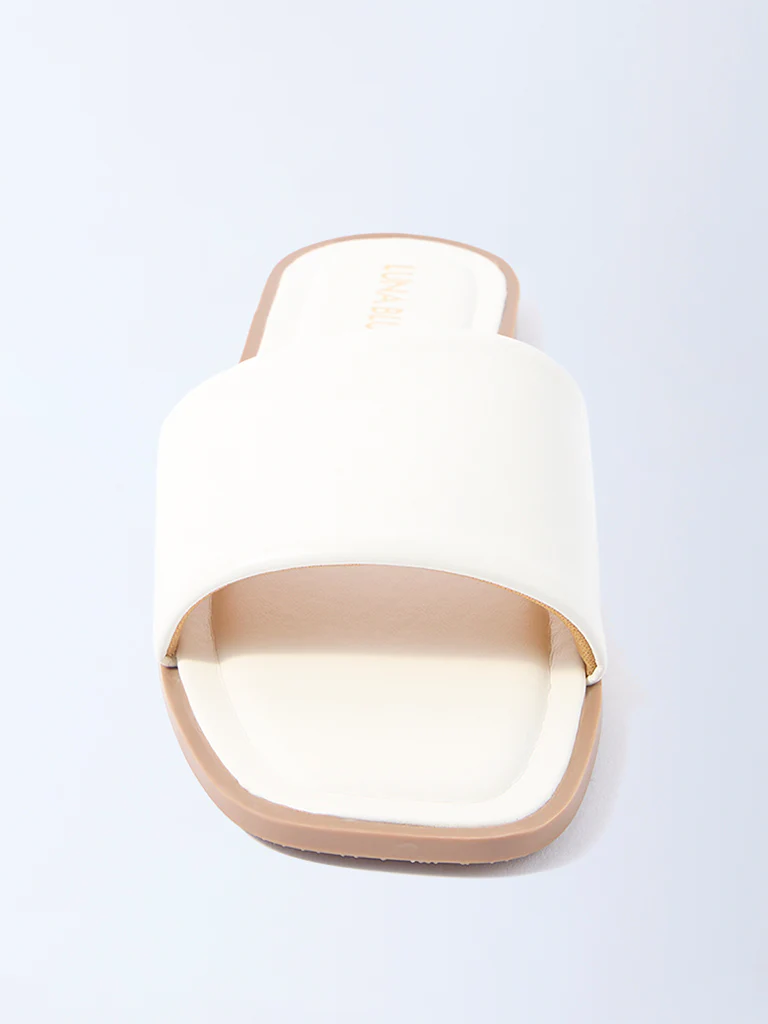 LUNA BLU White Puffed Slides - Exclusive - Image 3