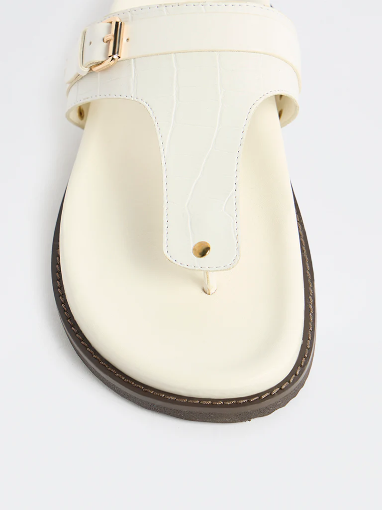 LUNA BLU White Textured Thong-Strap Sandals - Image 3
