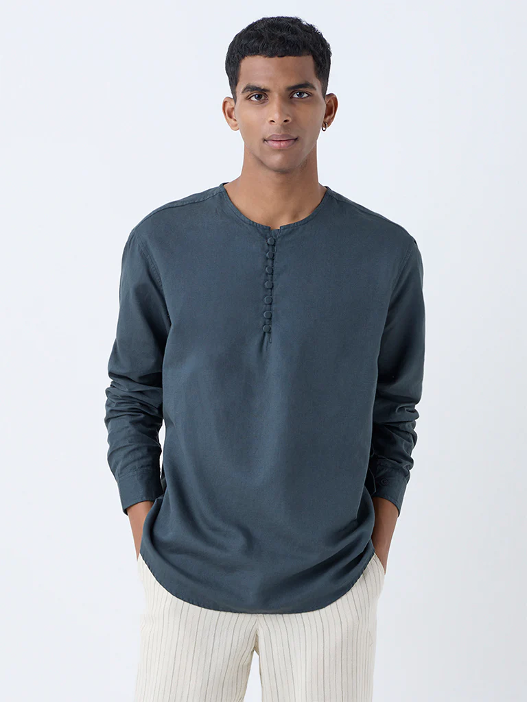 Mens Ethnicwear Dark Teal Relaxed-Fit Cotton-Blend Short Kurta