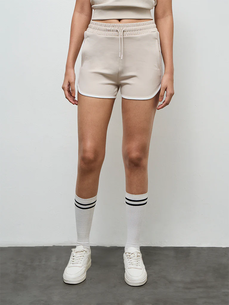 Nuoflexx Beige Striped High-Rise Shorts - Image 2
