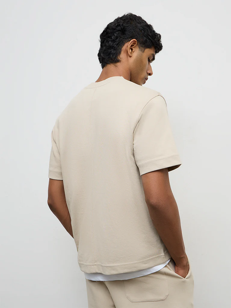 Nuoflexx Beige Text Printed Relaxed-Fit Cotton-Blend T-Shirt - Image 4