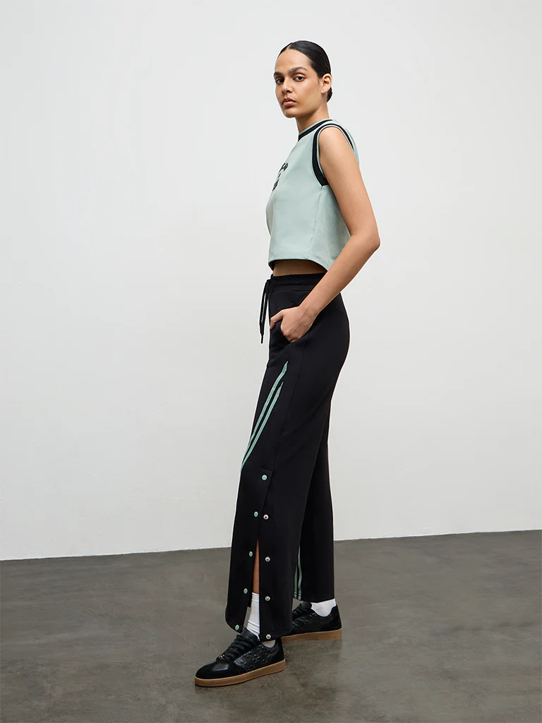 Nuoflexx Black Button-Detailed High-Rise Pants - Image 2