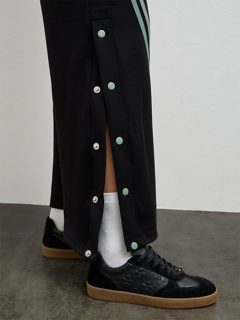 Nuoflexx Black Button-Detailed High-Rise Pants - Image 3