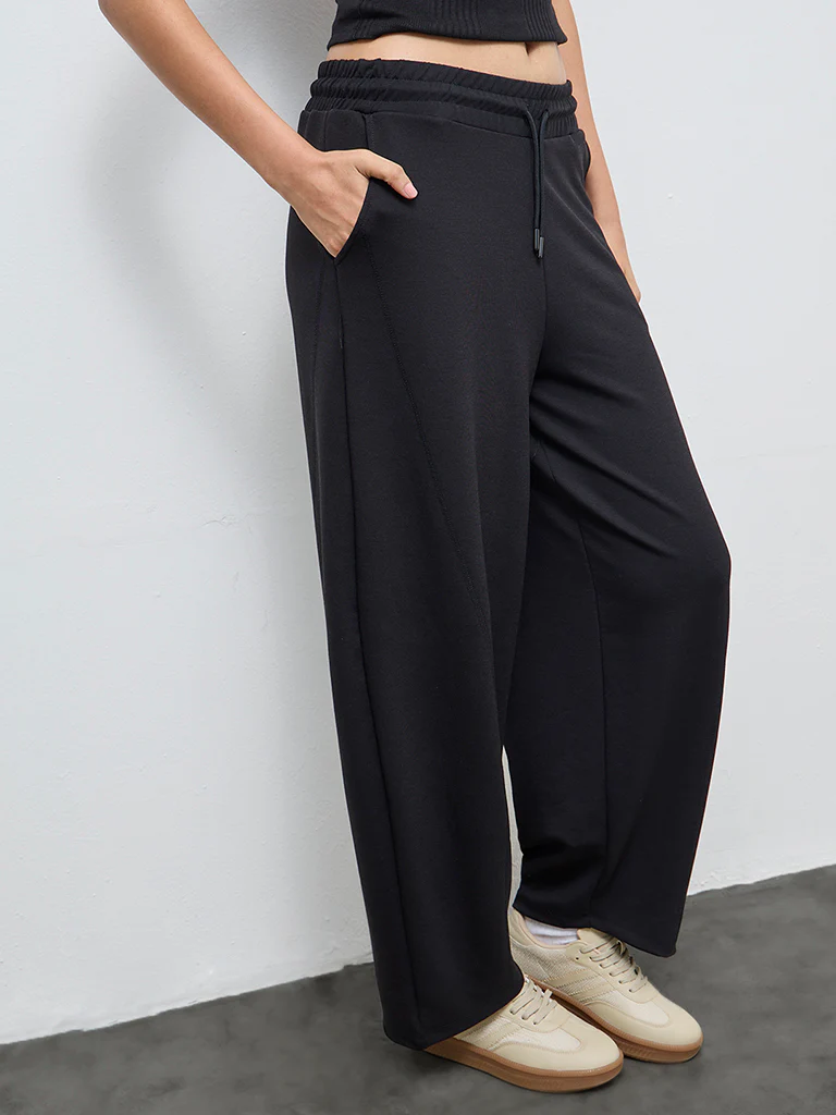 Nuoflexx Black High-Rise Track Pants - Image 2