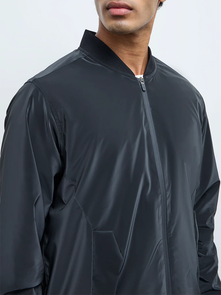Nuoflexx Black Relaxed-Fit Bomber Jacket - Image 4