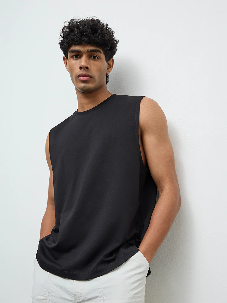 Nuoflexx Black Relaxed-Fit Cotton-Blend T-Shirt