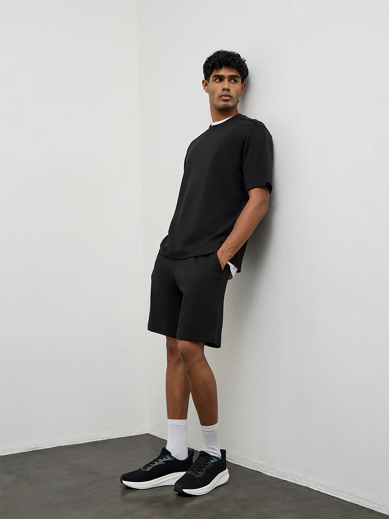 Nuoflexx Black Relaxed-Fit Cotton-Blend T-Shirt - Image 3