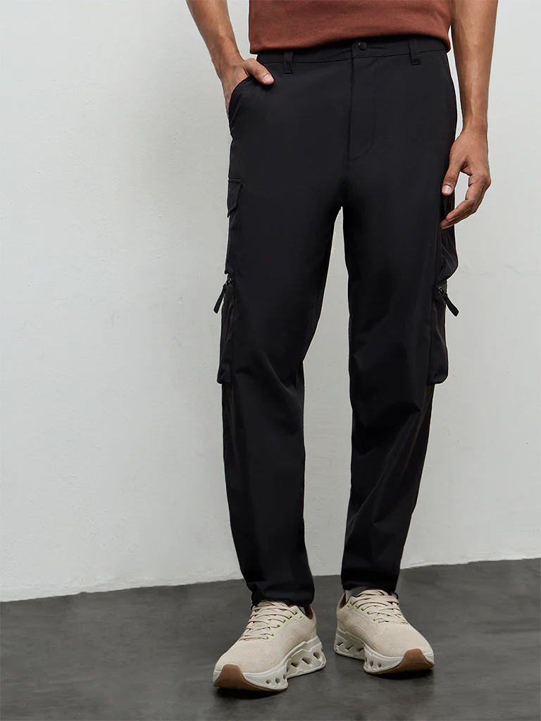 Nuoflexx Black Relaxed-Fit Mid-Rise Cargo Pants - Image 3