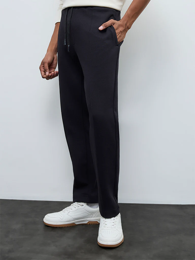 Nuoflexx Black Relaxed-Fit Mid-Rise Cotton-Blend Track Pants - Image 3
