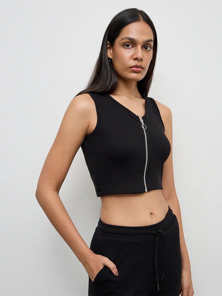 Nuoflexx Black Ribbed Zip-Front Top