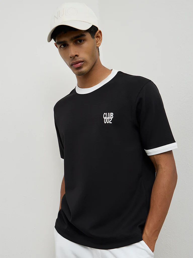 Nuoflexx Black Text-Printed Relaxed-Fit Cotton-Blend T-Shirt
