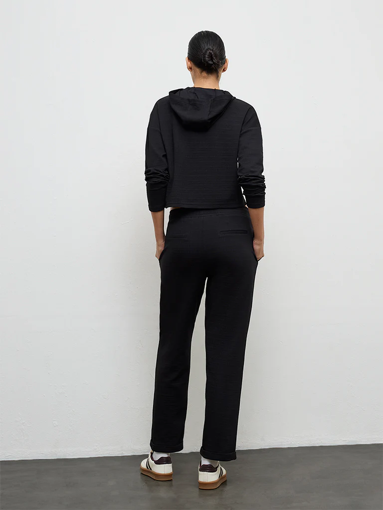 Nuoflexx Black Textured High-Rise Cotton-Blend Track Pants - Image 4