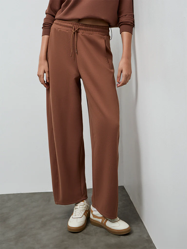 Nuoflexx Brown High-Rise Track Pants - Image 2