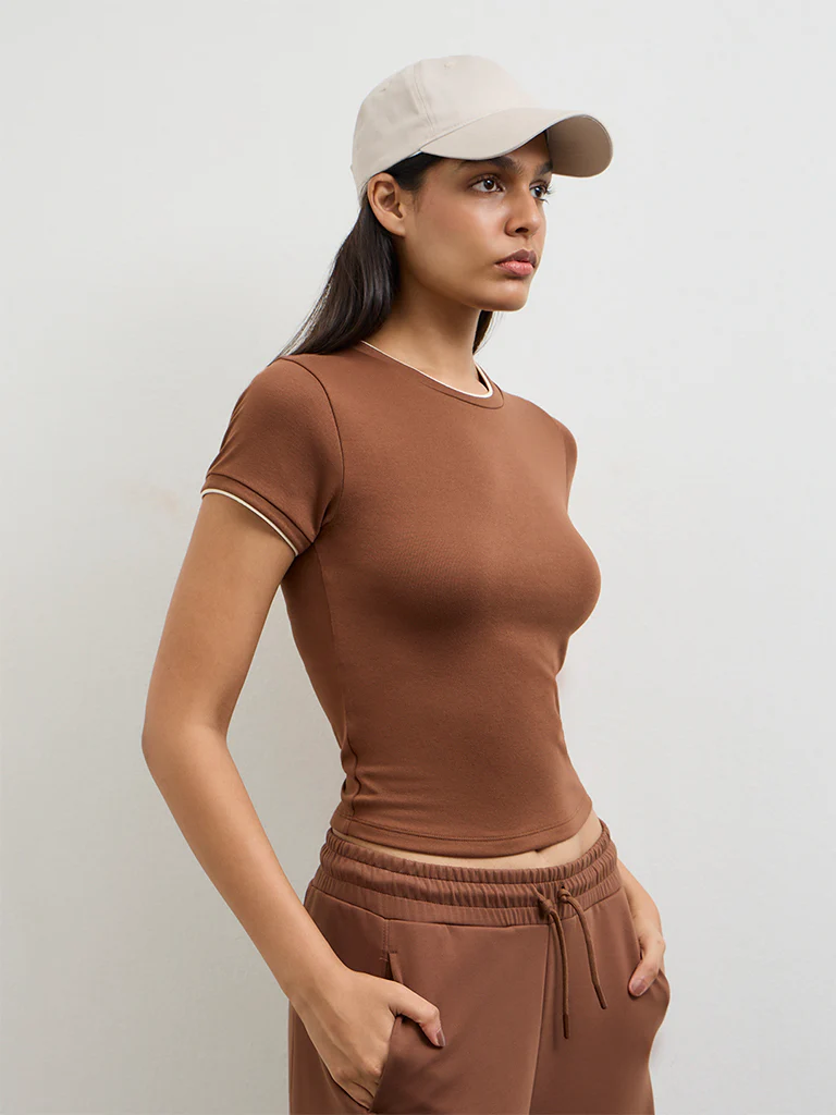 Nuoflexx Brown Solid T-Shirt