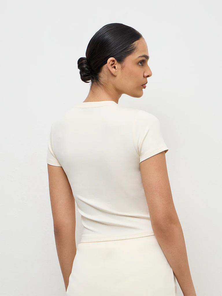 Nuoflexx Cream Printed T-Shirt - Image 4