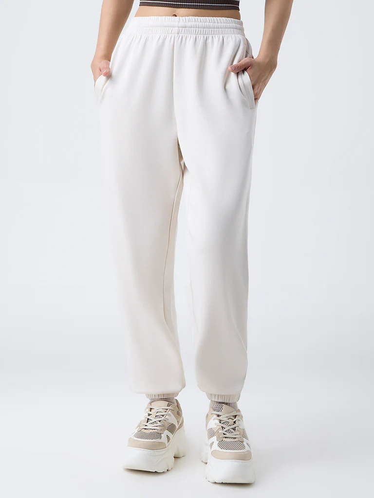 Nuoflexx Cream Solid High-Rise Joggers - Image 2
