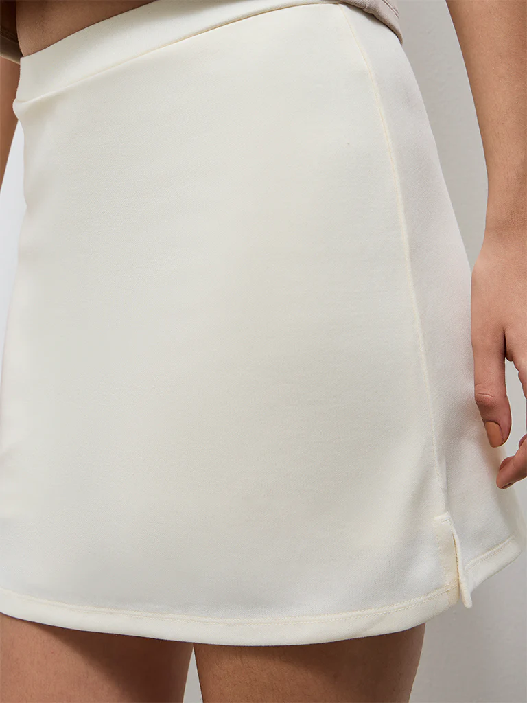 Nuoflexx Cream Solid High-Rise Skirt - Image 3