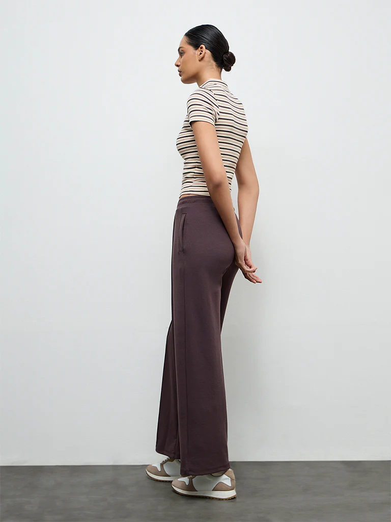 Nuoflexx Dark Brown High-Rise Track Pants - Image 4