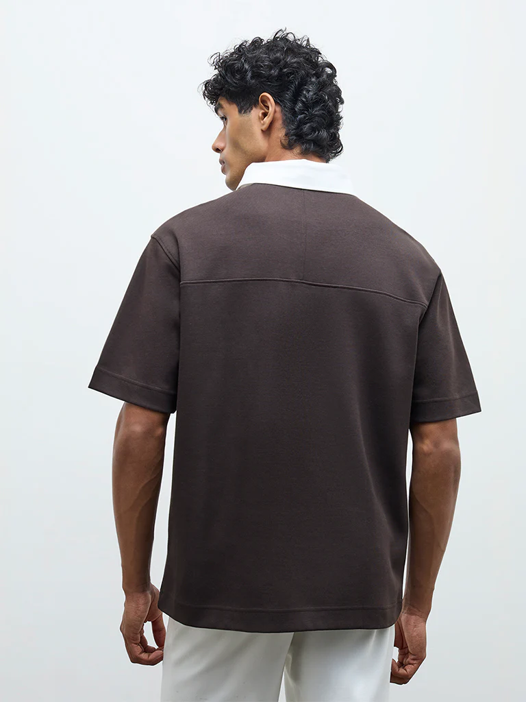 Nuoflexx Dark Brown Text Detail Relaxed-Fit Cotton-Blend Polo T-Shirt - Image 5
