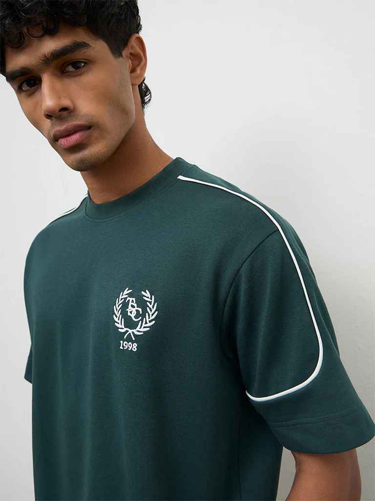 Nuoflexx Green Text-Design Relaxed Fit Cotton-Blend T-Shirt - Image 3