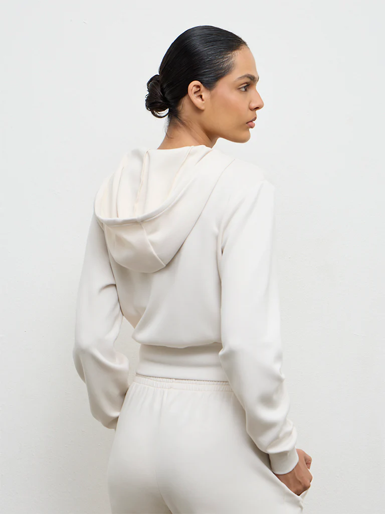 Nuoflexx Off-White Hooded Jacket - Image 4