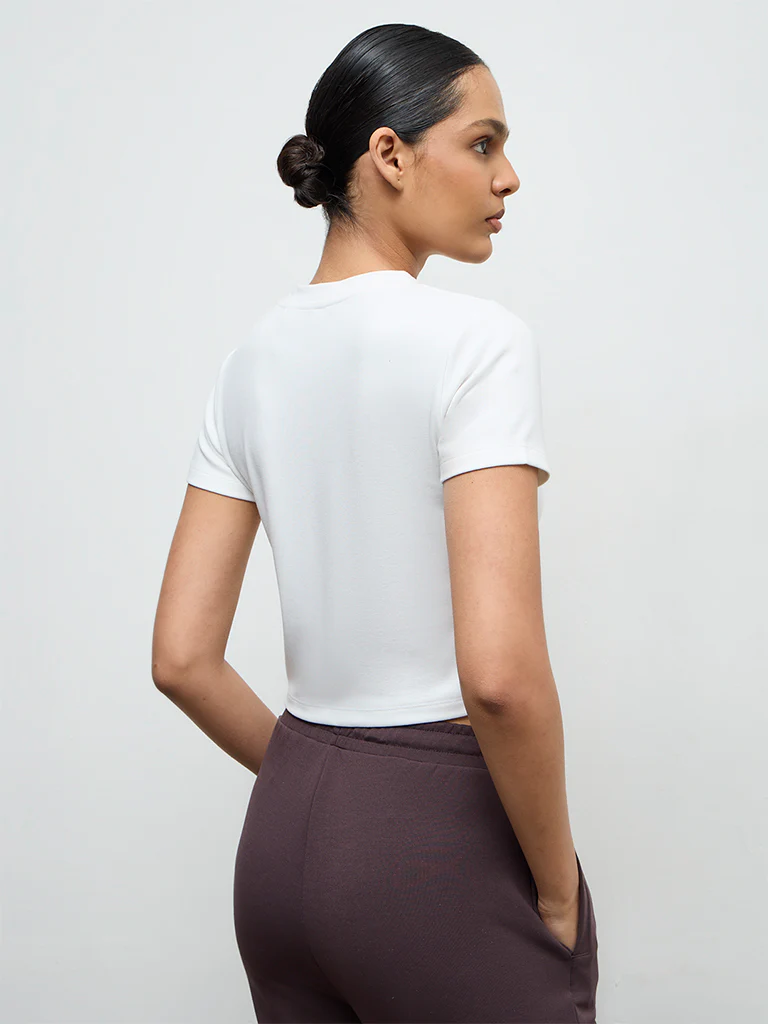 Nuoflexx Off-White Solid T-Shirt - Image 4