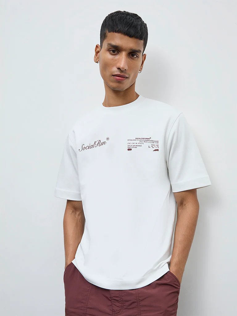 Nuoflexx Off-White Text Relaxed-Fit Cotton-Blend T-Shirt