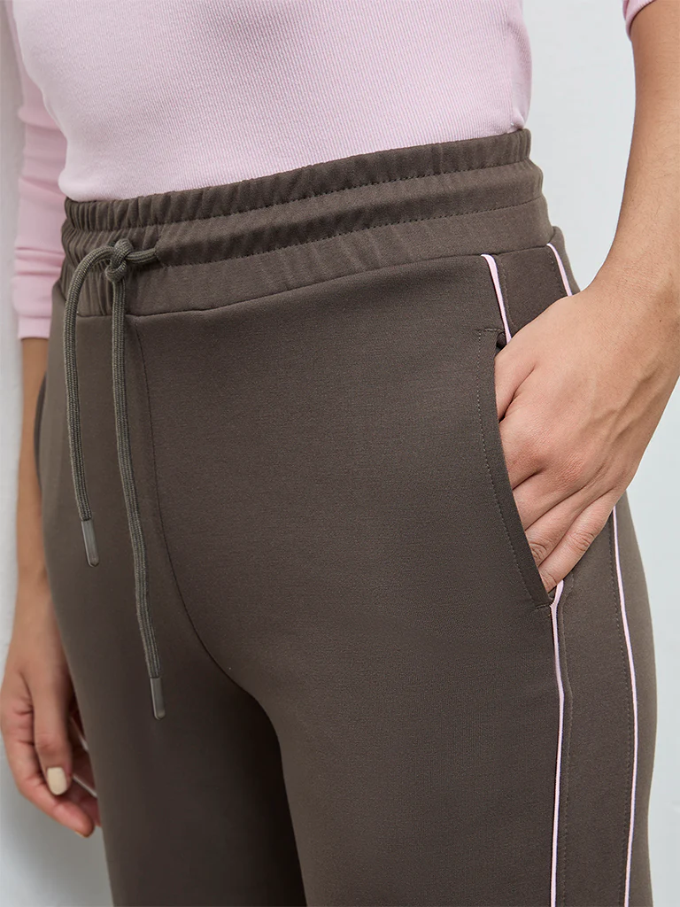 Nuoflexx Olive Pipeline-Detail High-Rise Track Pants - Image 3