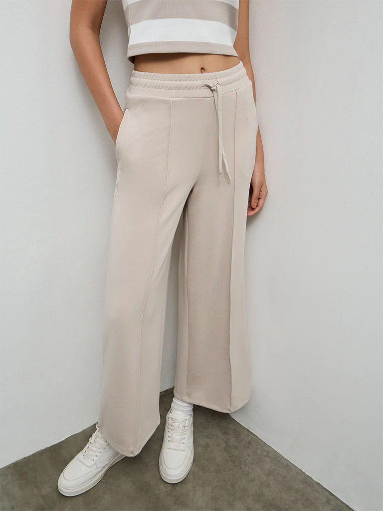 Nuoflexx Taupe High-Rise Track Pants