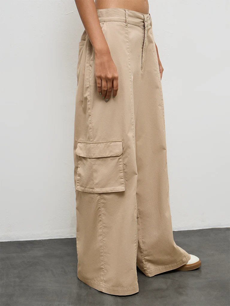 Nuon Beige High-Rise Cargo Pants - Image 2
