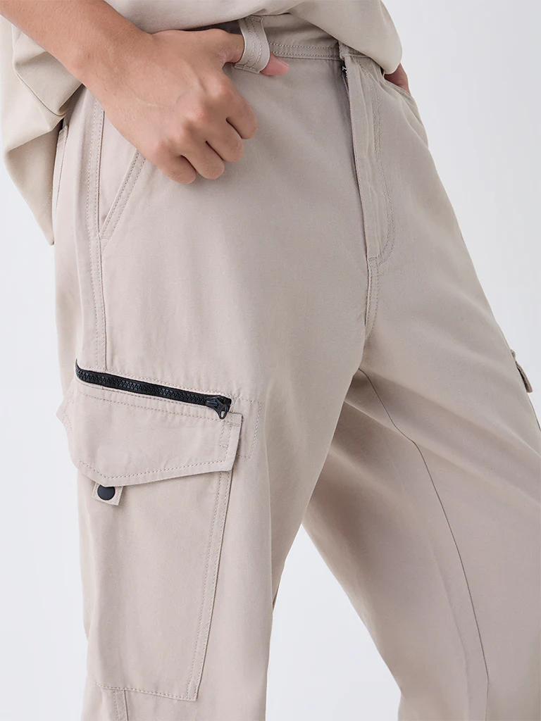 Nuon Beige Relaxed-Fit Mid-Rise Cotton Cargo Pants - Image 4