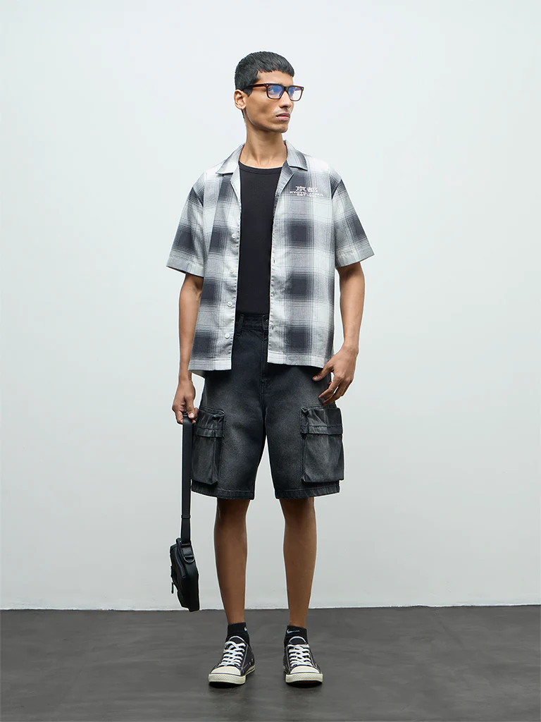 Nuon Black Checks Pattern Relaxed-Fit Cotton Shirt